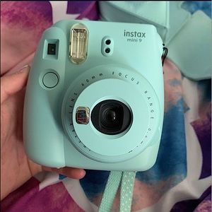 Fujifilm Instax Mini 9 Instant Camera With Case